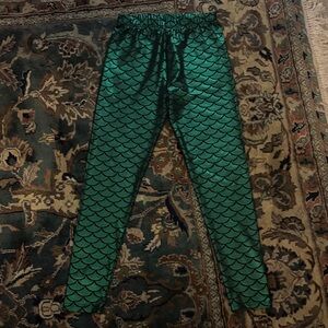 Green Scale Pattern Joggers